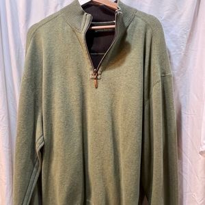Tommy Bahamas pullover sweater